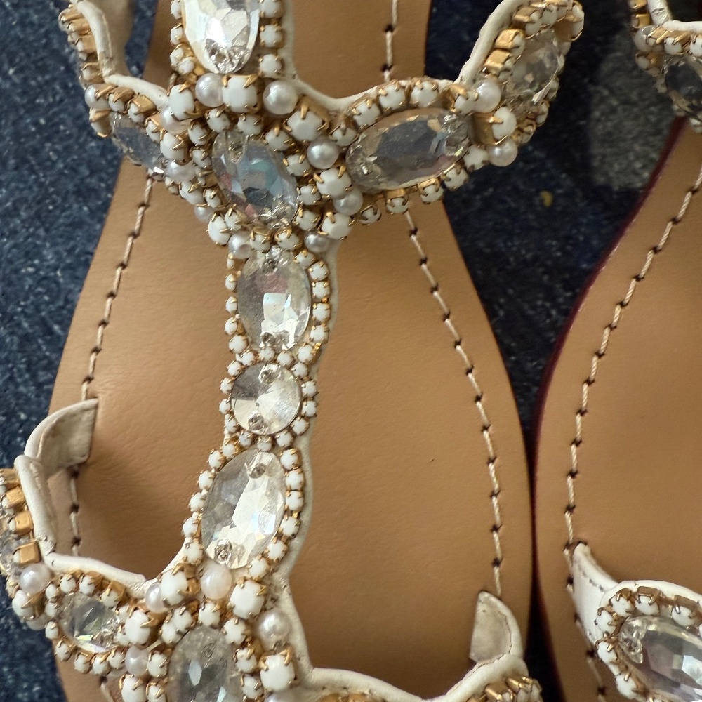 Beautiful Mystique Sandals - Picture 4 of 4